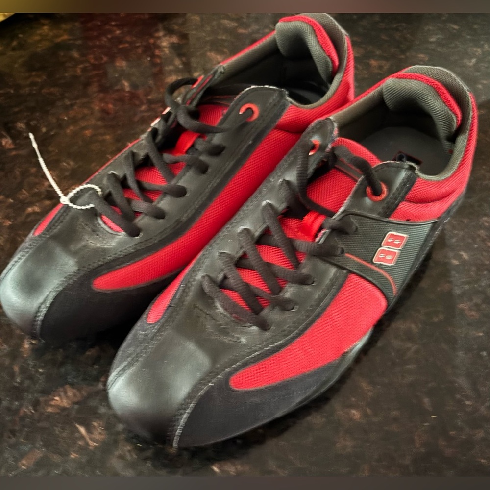 Dale Jr Footwear Men's Camber Red & Black Athletic Shoes Size 10 Racing Nascar